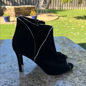 Michael Kors suede Black Peep-Toe Heels